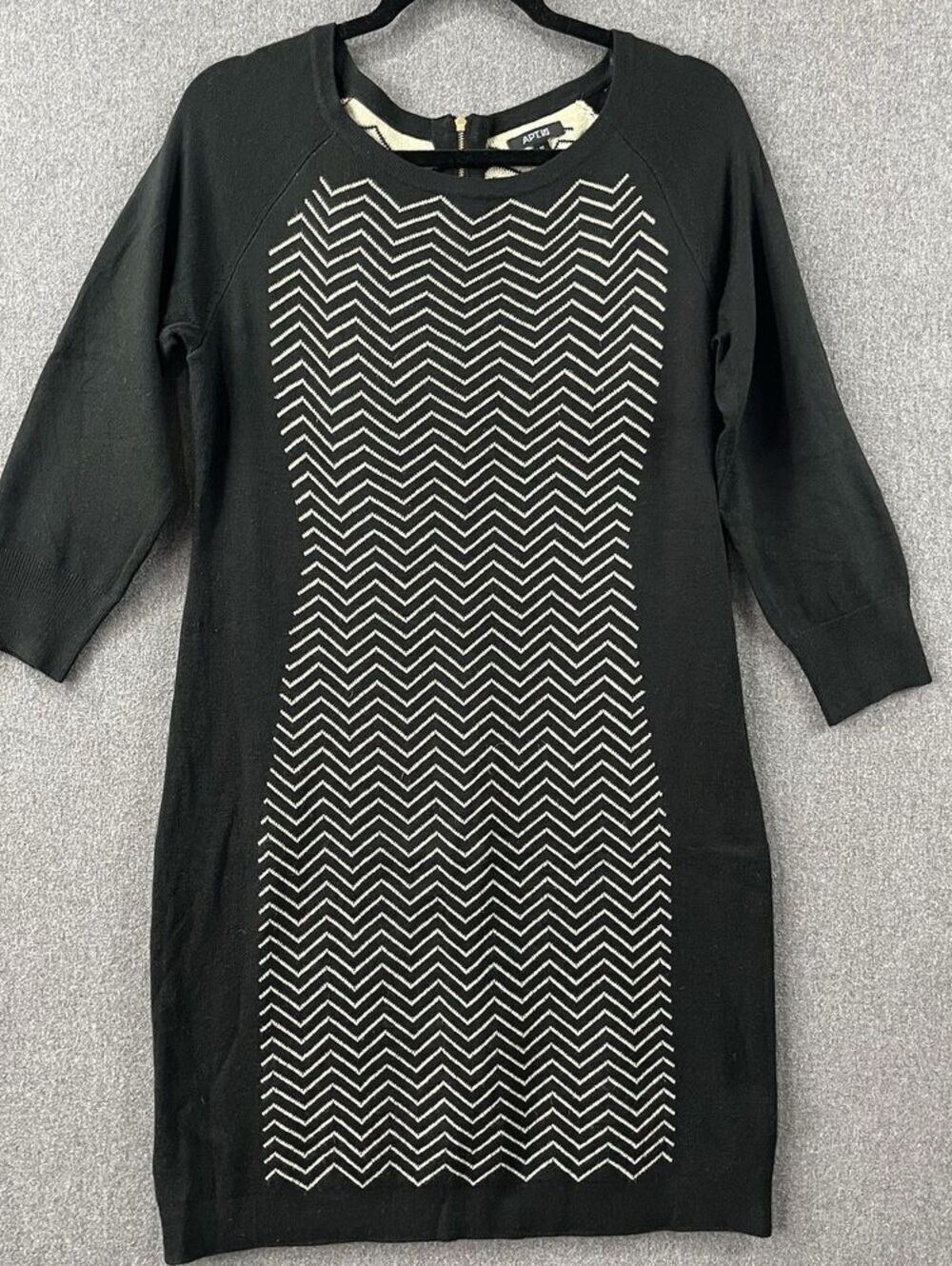 Black Chevron Knit Sweater Dress Gold Zip Neck Size M NWOT